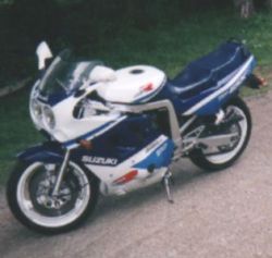 Suzuki 1100 GSXR 3